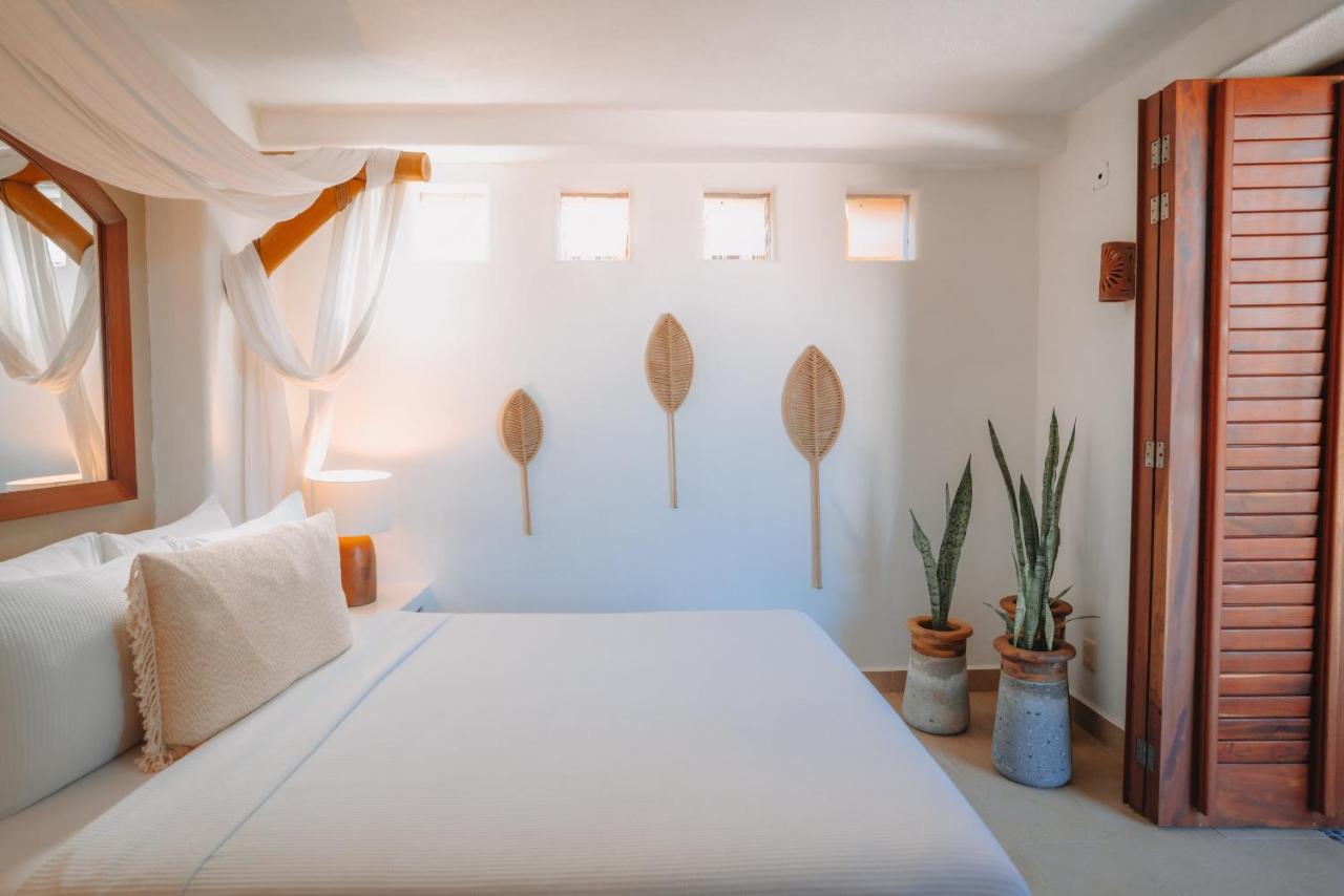 La Villa Luz (Adults Only) Сиуатанехо Экстерьер фото
